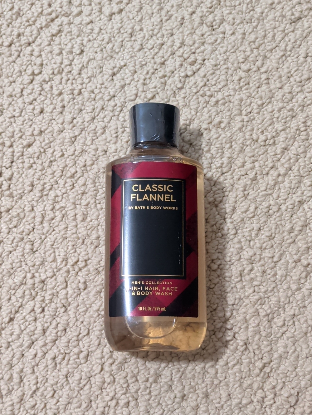Bath & Body Works Classic Flannel Hair + Body Wash – Black & Red Label
